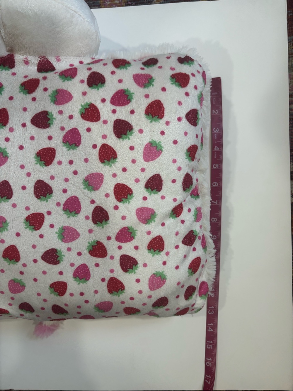 Kids Pillow Pet Strawberry Cow - Picture 10 of 10